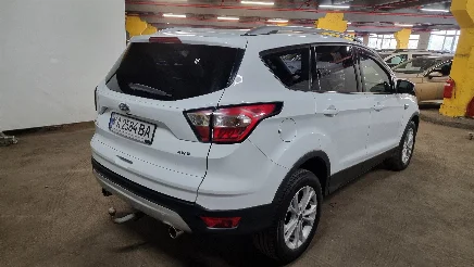 Ford Kuga photo-5
